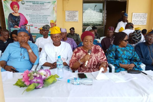 LGSC Official Tour: Ms. Onabanjo receives a warm welcome amidst fanfare in Ogun Waterside Local Government